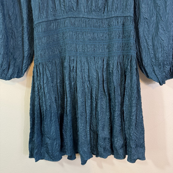 CURRENT AIR Anthropologie Long Sleeve Silky Crinkle Smocked Waist Dress Teal S - Picture 4 of 7